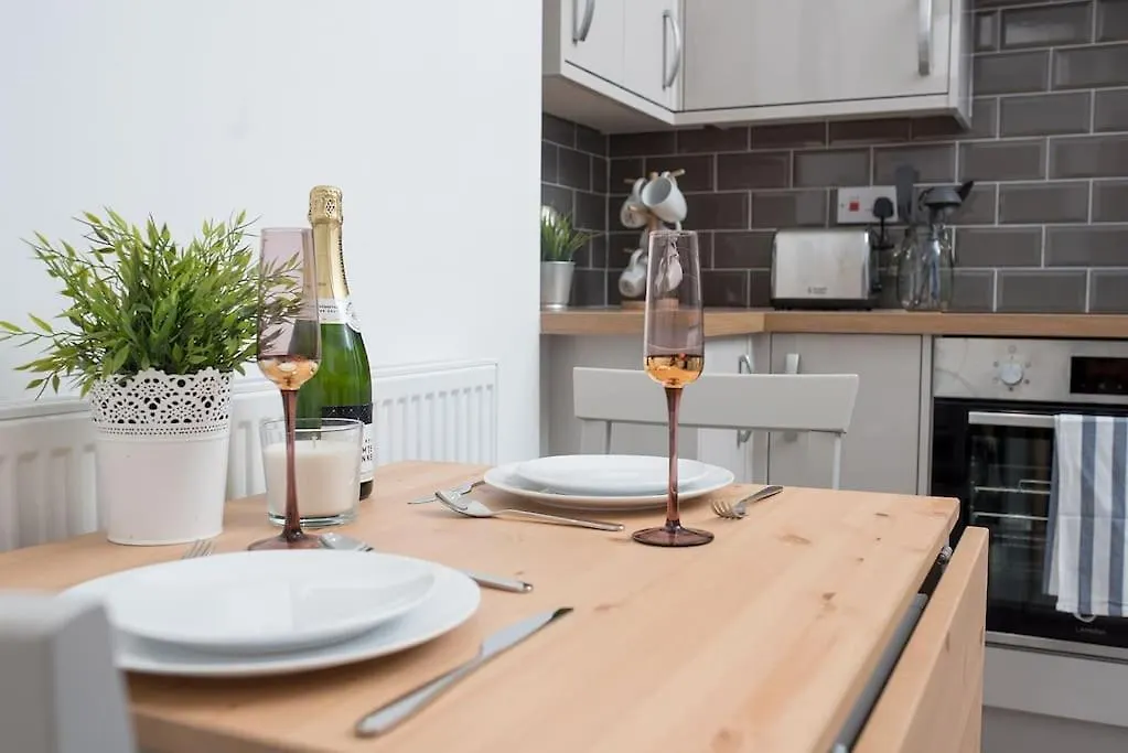 Appartement Beauchamp, By Home Host - Cardiff City Centre